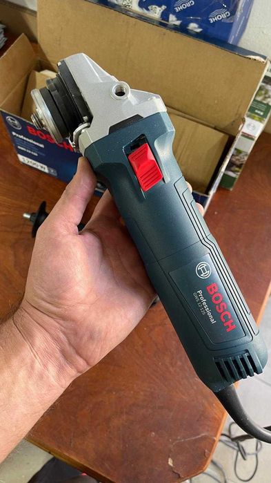 Polizor unghiular Bosch Professional GWS 12-125 (06013A6101)