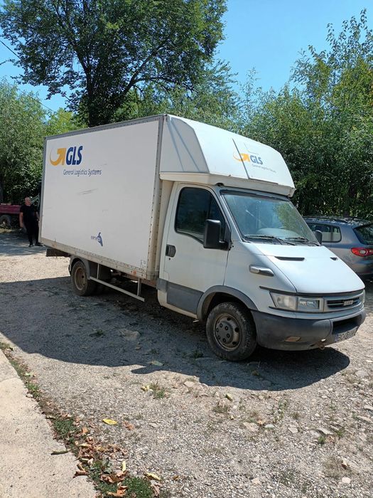 Autoutilitara Iveco