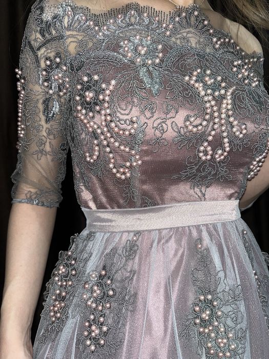 Платье вечернее, с биркой, не надевалось