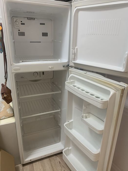 Холодильник LG безшумный