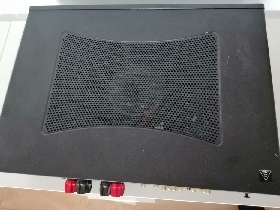 Cambridge audio CXA60