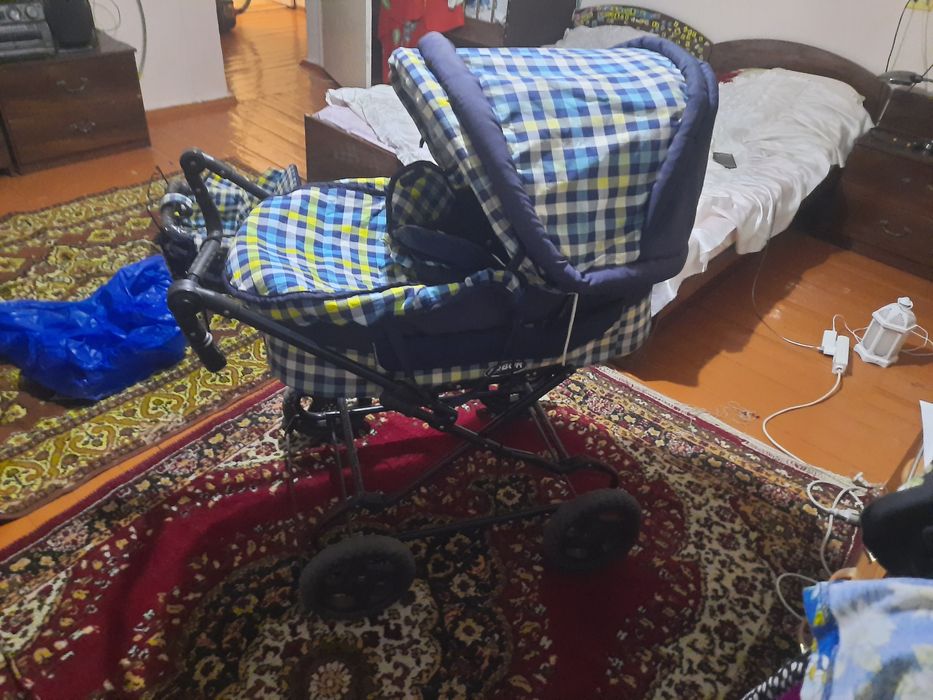 Коляска детская от 0 до 3 лет