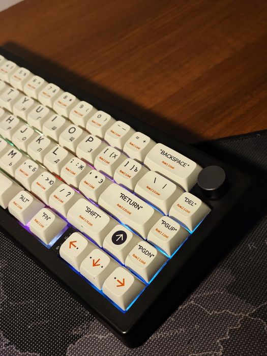 Кастомная механическая клавиатура.