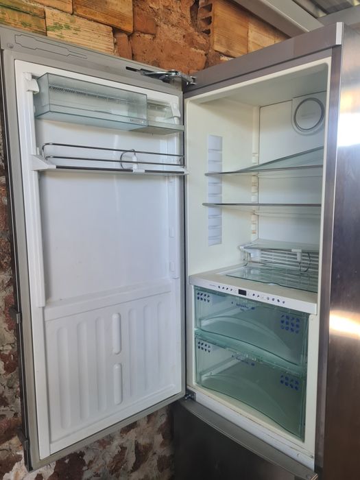 Хладилник liebherr