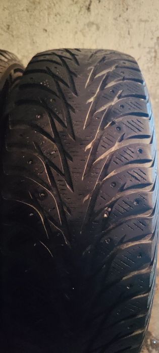 Продам зимние шины