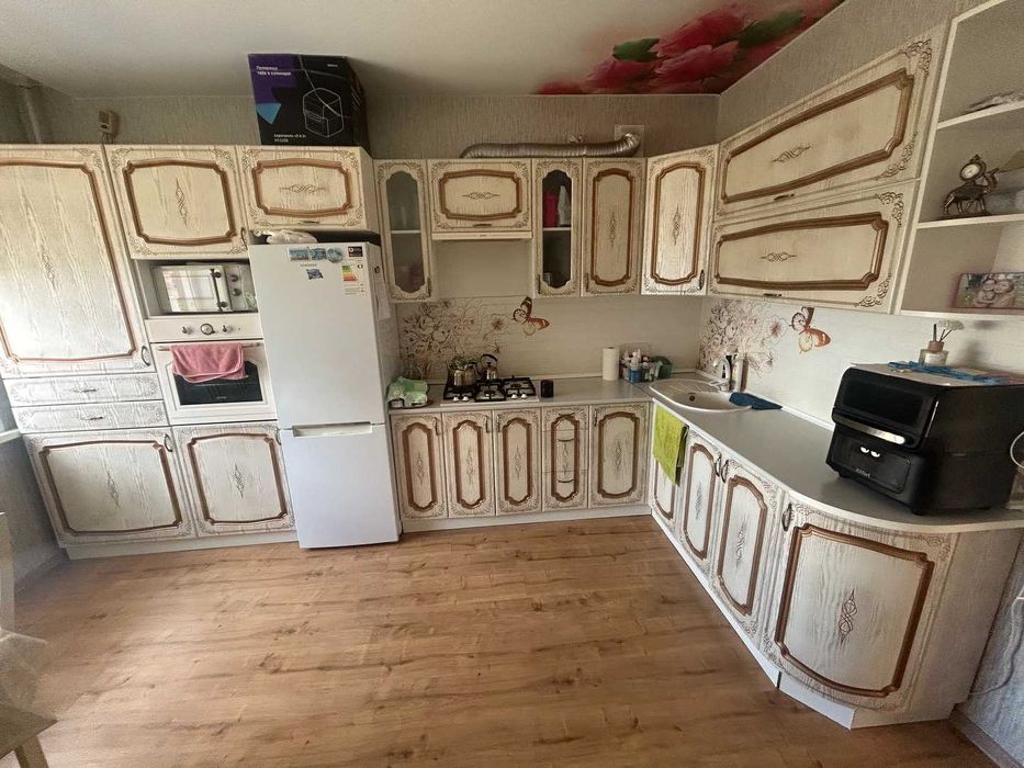Продам 2 комнатную квартиру