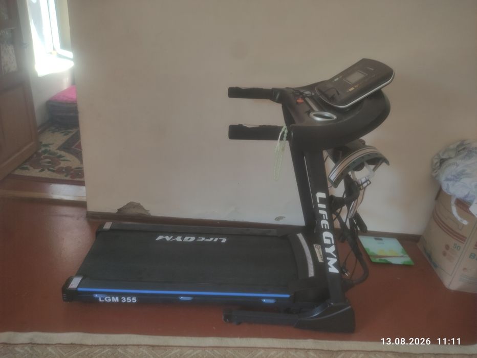 Продам беговою дорожку