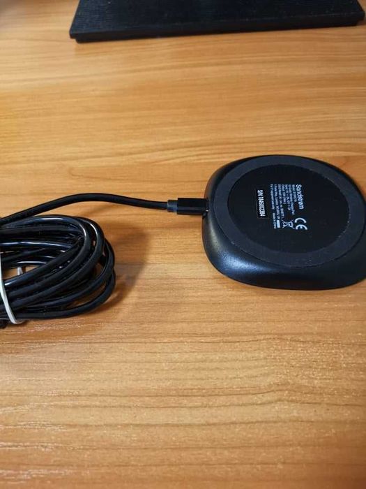 Безконтактно зарядно за телефон+ подарък селфи стик!