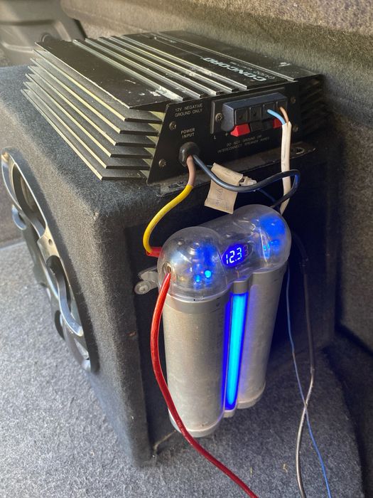 Pachet subwoofer auto + stație Concord + condensator