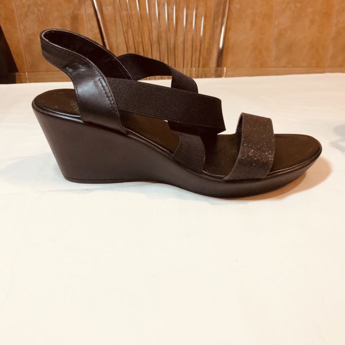 Sandale negre comode