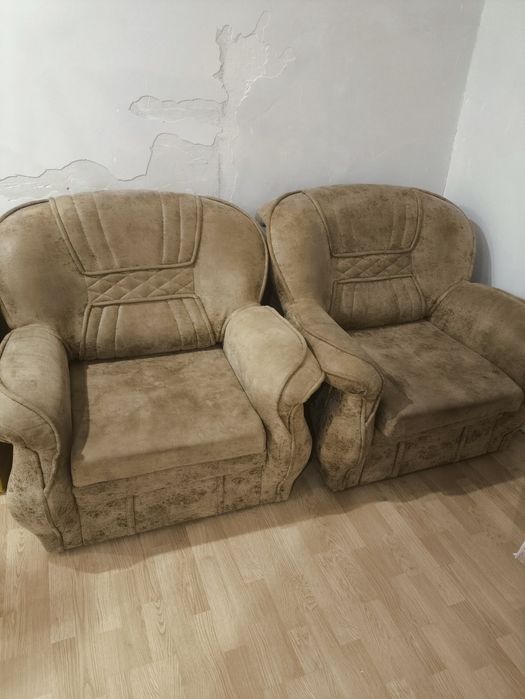 Диван с креслами