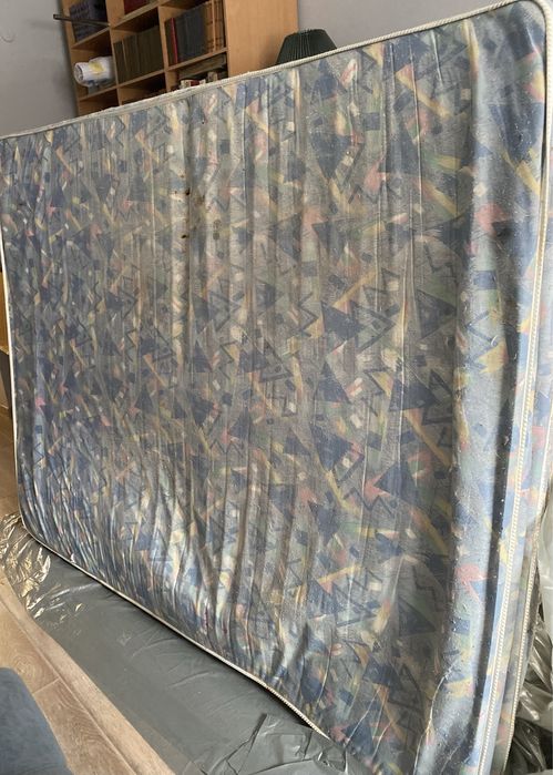 Отдам матрас бесплатно