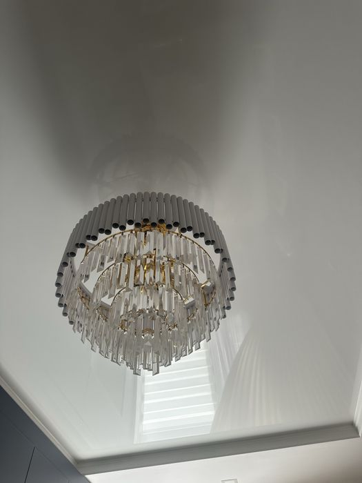 Бу люстры продается,в хорошем состояний