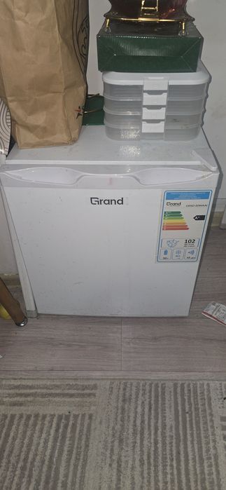 Холодильник Grand