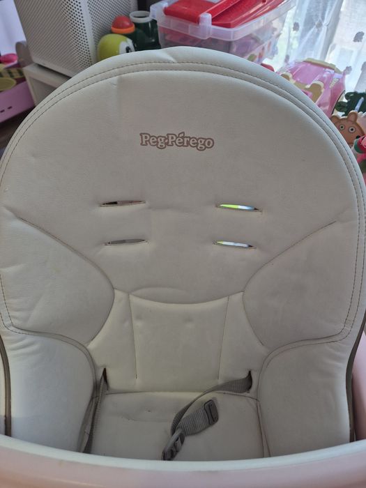 Стол за хранене Peg Perego + подаръци