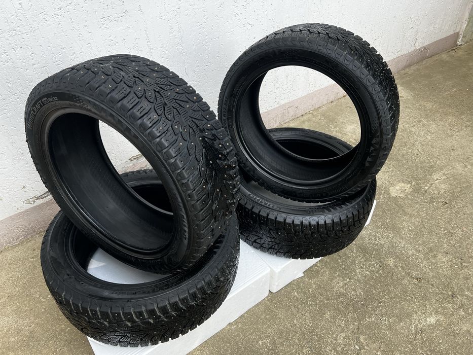 Kumho шипы 225.45 R17