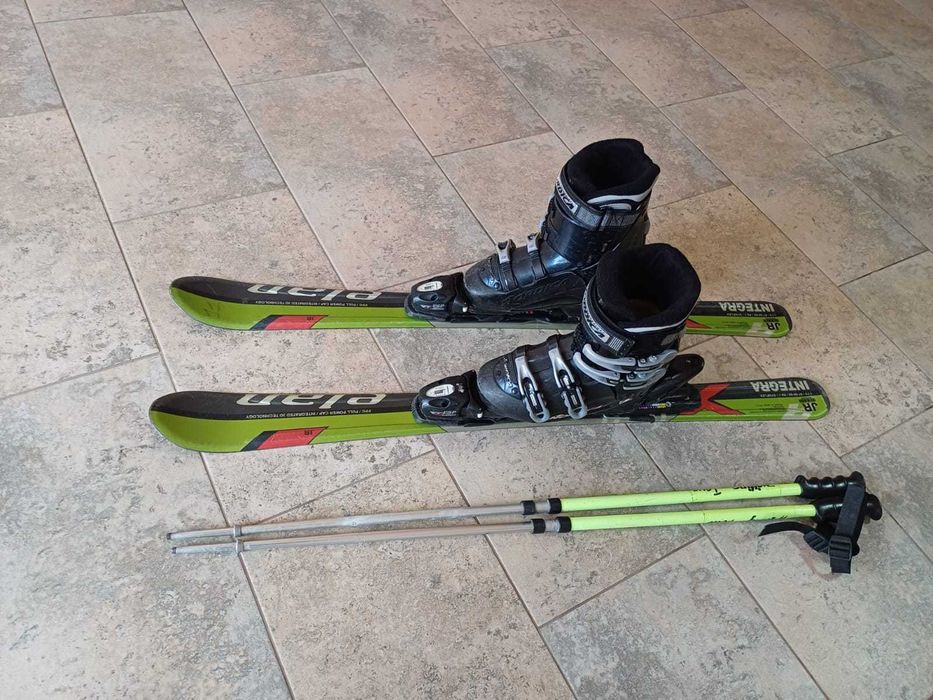 Schiuri integra 110 + clăpari nordica 240-245 + bețe