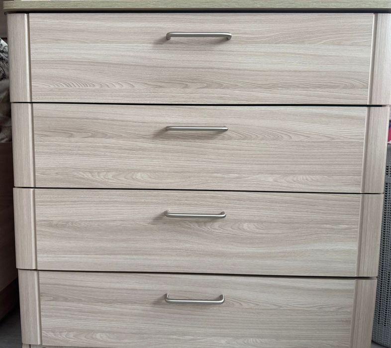 Продаю двухярусную кровать