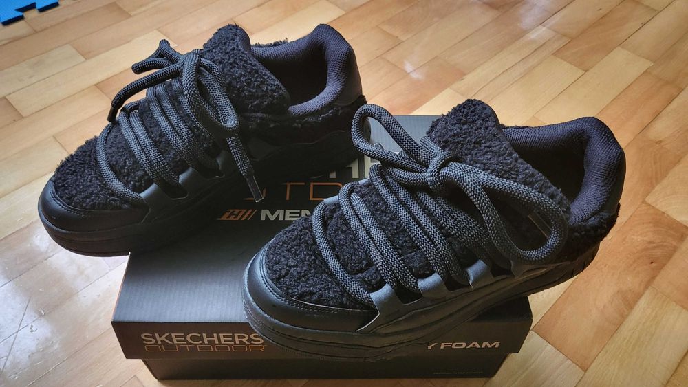 Маратонки Bershka