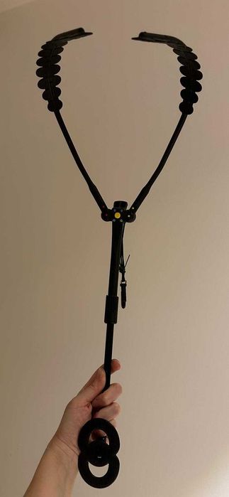 Suport de Saxofon Jazzlab - cu sistem de blocare a bratelor