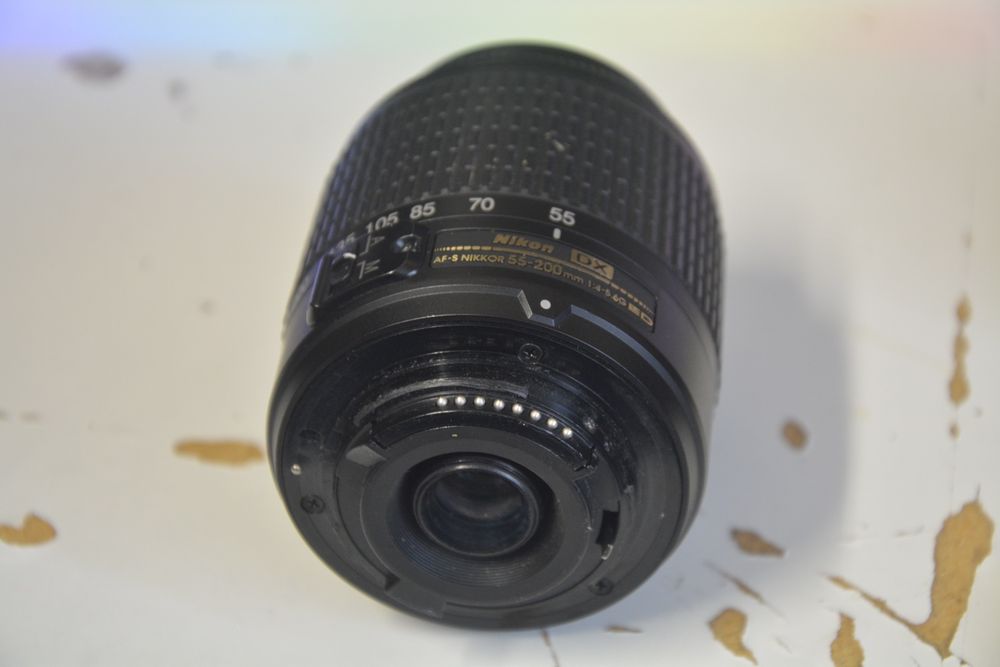 Объектив Nikon 55-200 + набор