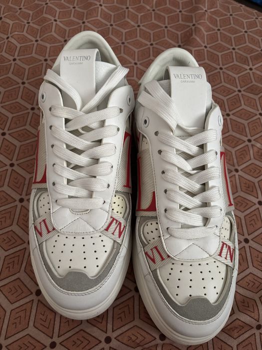Adidasi Valentino Garavani