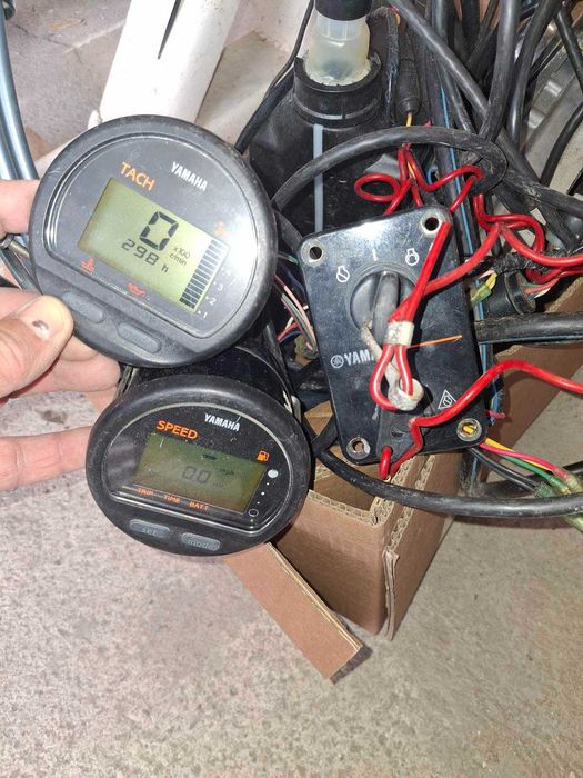 Извънбордов двигател Йамаха 150