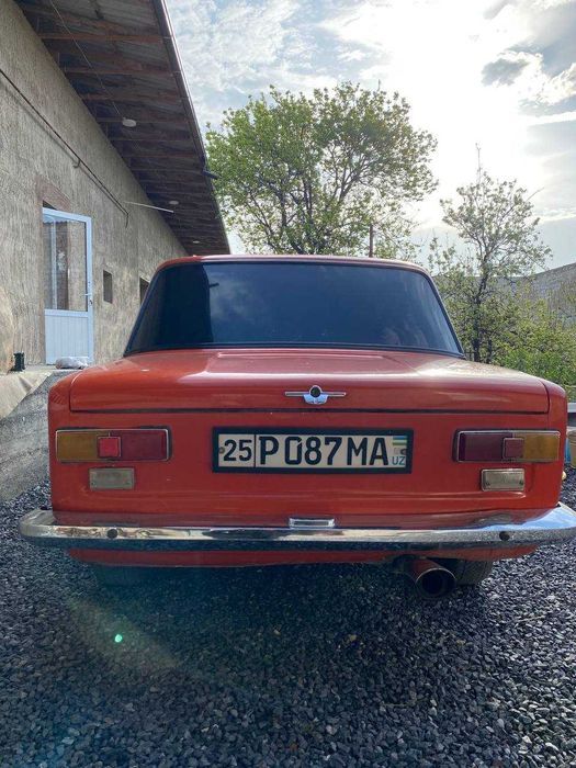 21011 sotiladi Holati yaxshi