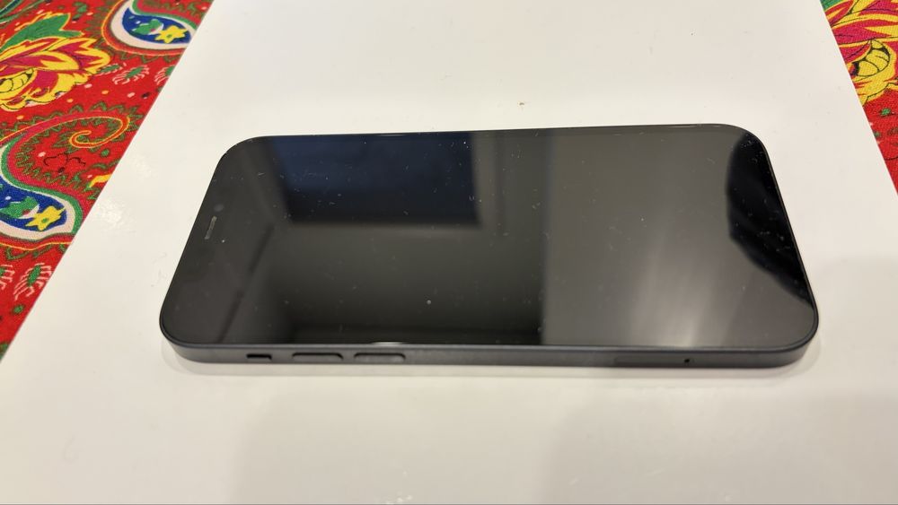 iPhone 12, 128Gb, черный