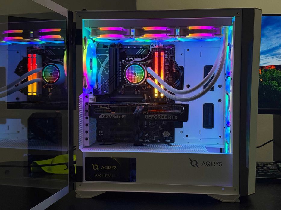 PC Gaming Intel i7-14700KF 32GB DDR5 Nvidia RTX 5070 12G GDDR7 SSD 2TB