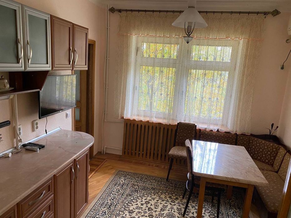 Уч тепа район 13 квартал 4/3/5 кирпичный дом