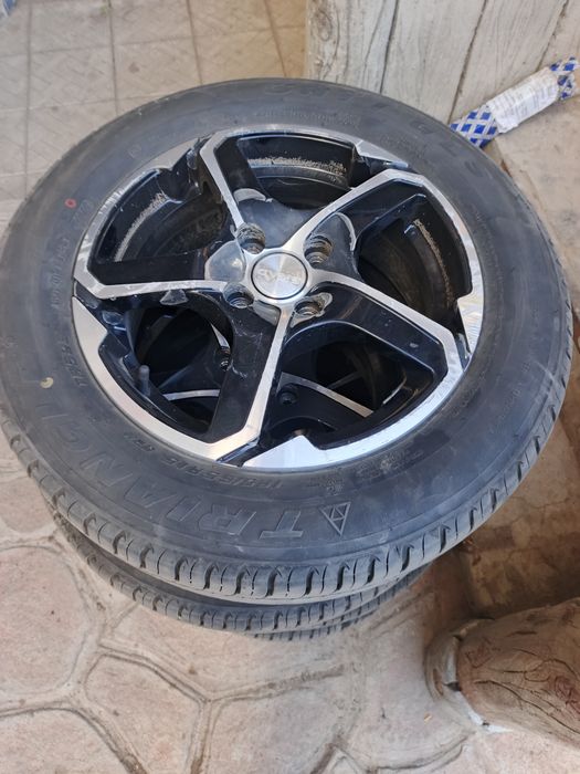 Диски с новой резиной R15 4*100