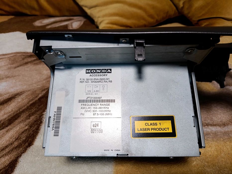 Радио за Honda Civic 8 Sedan