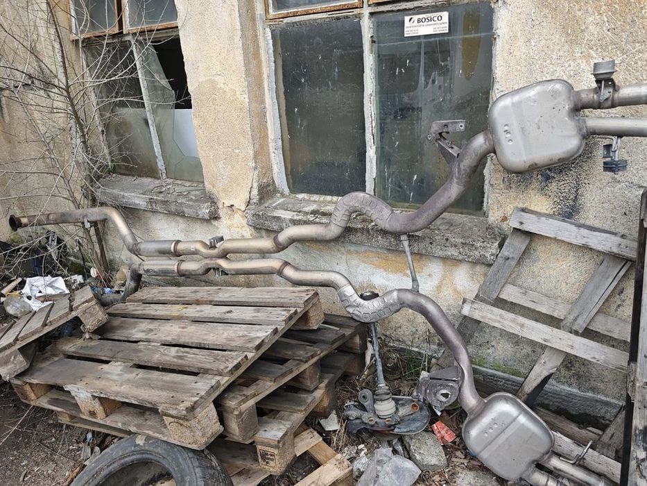 BMW  F10 M5  на части