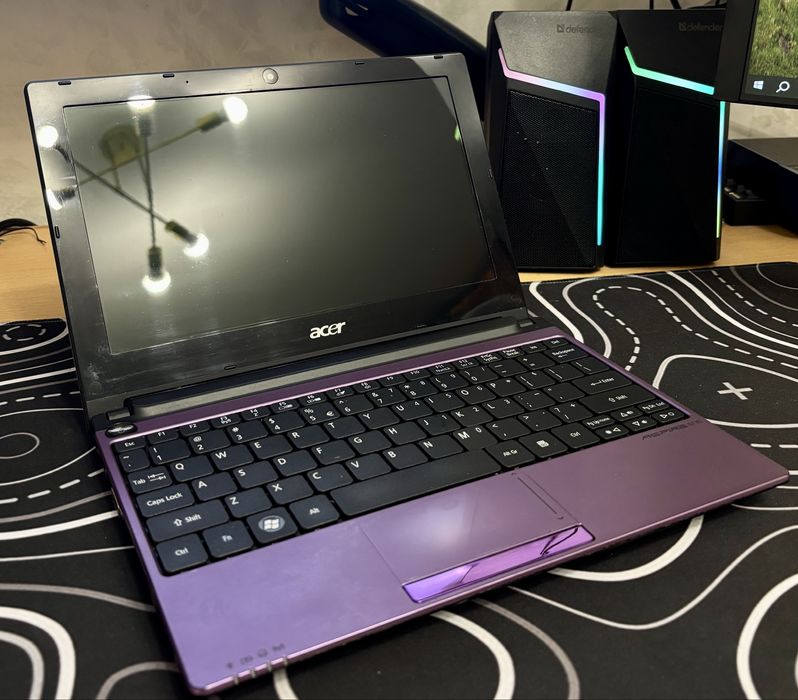 Продам Acer Aspire One M450 мини-нетбук