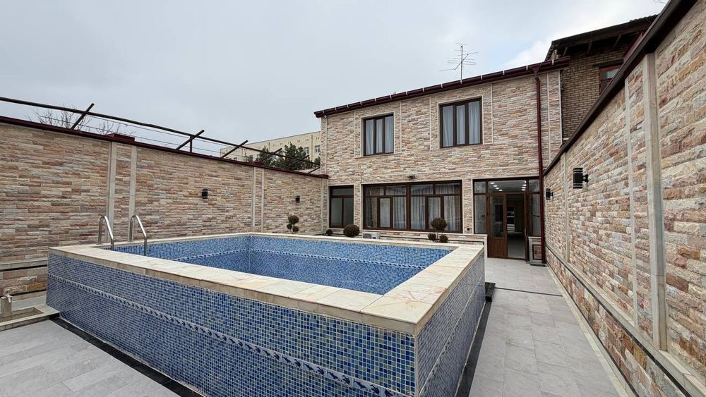 Продаётся ТаунХаус  3.5 Соток 7 комнат 2 санузел Кордиология