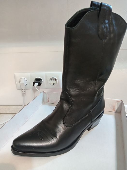 Сапоги демисезонные кожаные