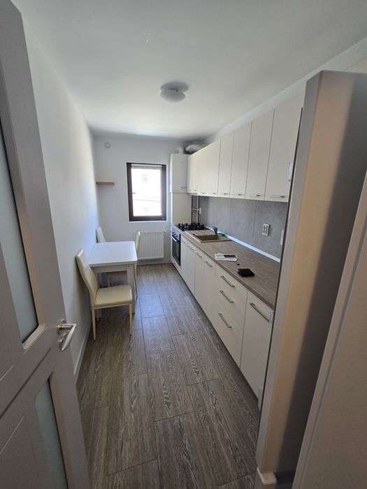 Închiriez apartament Cartier Astoria , Lunca Cetatuii , bloc nou