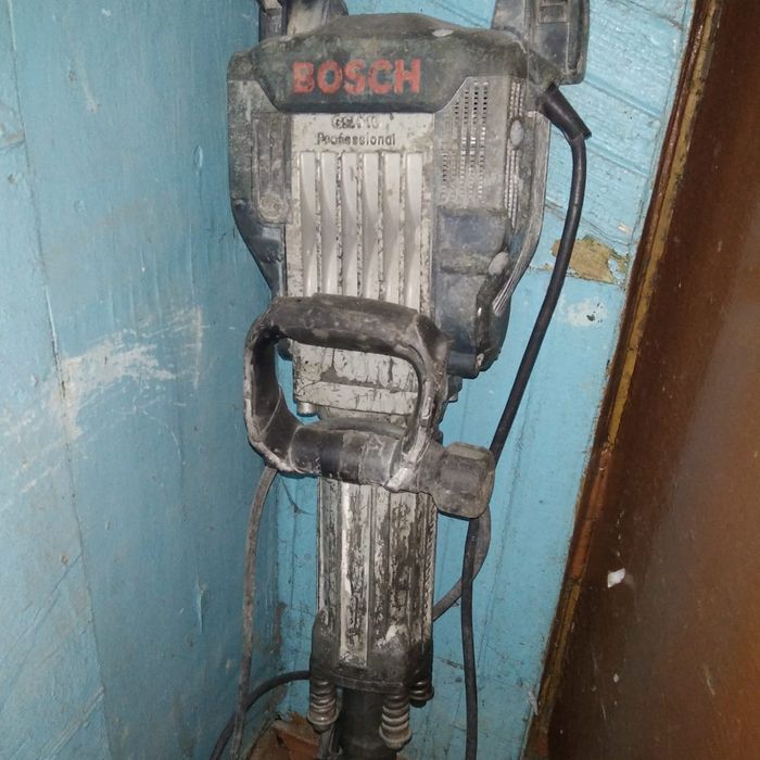 Продам отбойник б/у