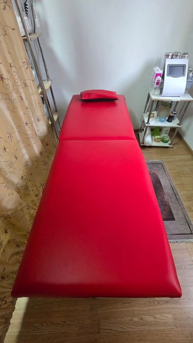 Кушетки и стулья