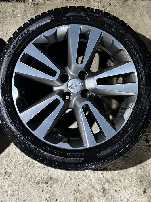 Веста крос титанка