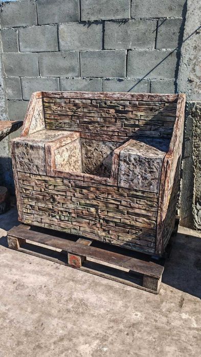 Чешма и мивка за градината от щампован бетон