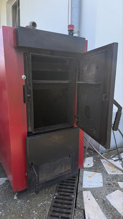 Centrala pe lemne Dunaterm KTherm SB 45 EC – 45 kW – 4.500 lei (negociabil)
