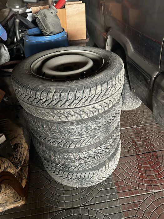 Продам шины с дсками