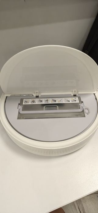 Ровента прахосмукачка робот