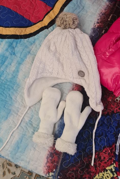 Комбинезон 110см + шапке + перчатки отдам даром