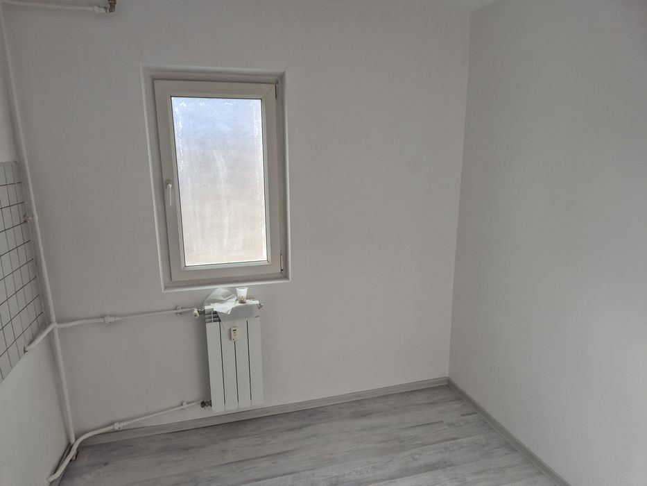 Ap trei camere decomandat!