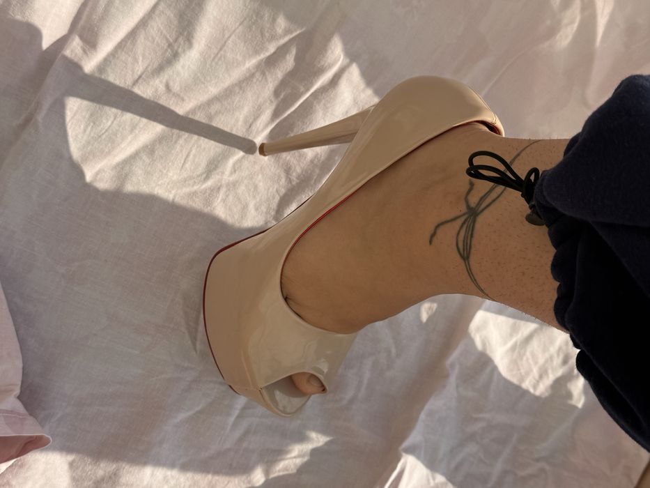 Женская обувь,босоножки,туфли