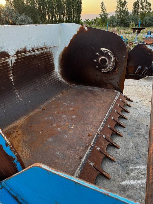 Fontana Skraper, Belarus, John Deere, Case Puma tortadi