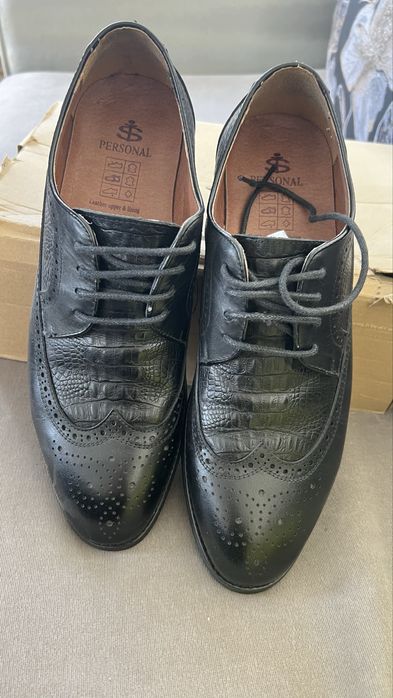 Мужское туфли черные